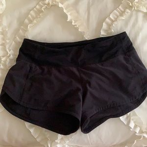 2.5 Hotty Hot shorts